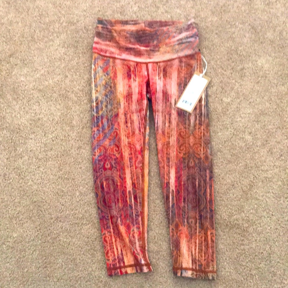 Niyama Sol Hendrix Beachcombers